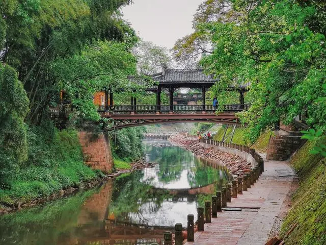 “黄泉路”竟然真的存在，在景区内部，常年有部队看守是国家禁区