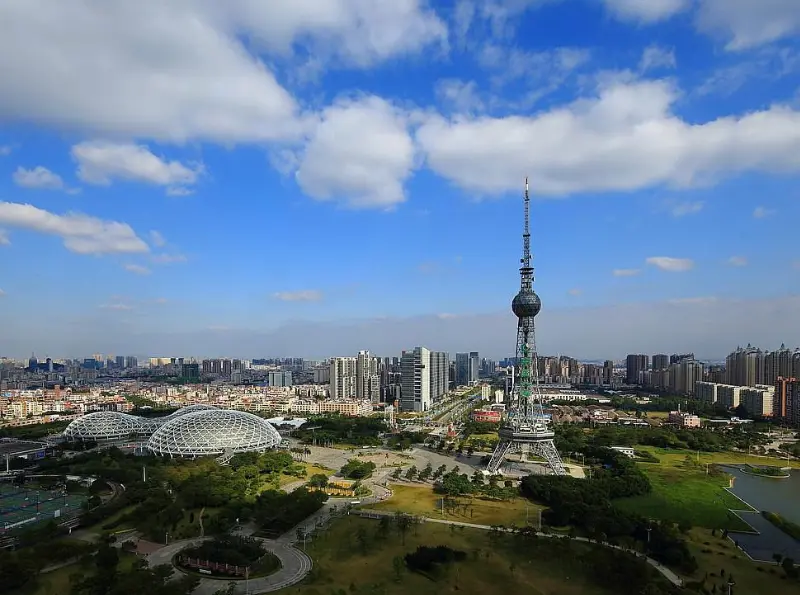 我国最有望实现“合并”的8座城市，一旦成功，或将成为特大城市