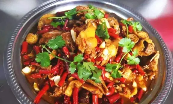 舌尖上的彩云之南！这些特色美食总是让人回味无穷～