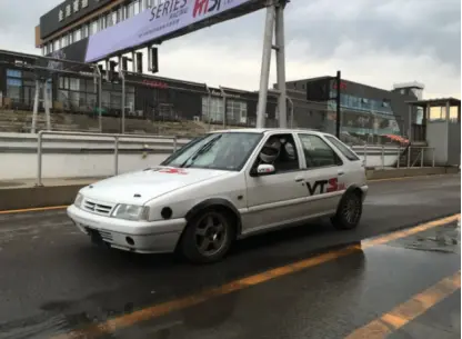 预算不到一万也能买车？这几款车可玩性最高