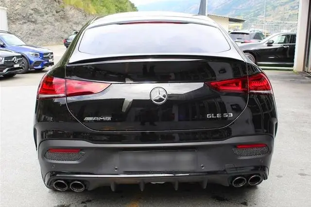 轿跑SUV中的“实力派”！新款奔驰AMG GLE53轿跑实拍，很少见