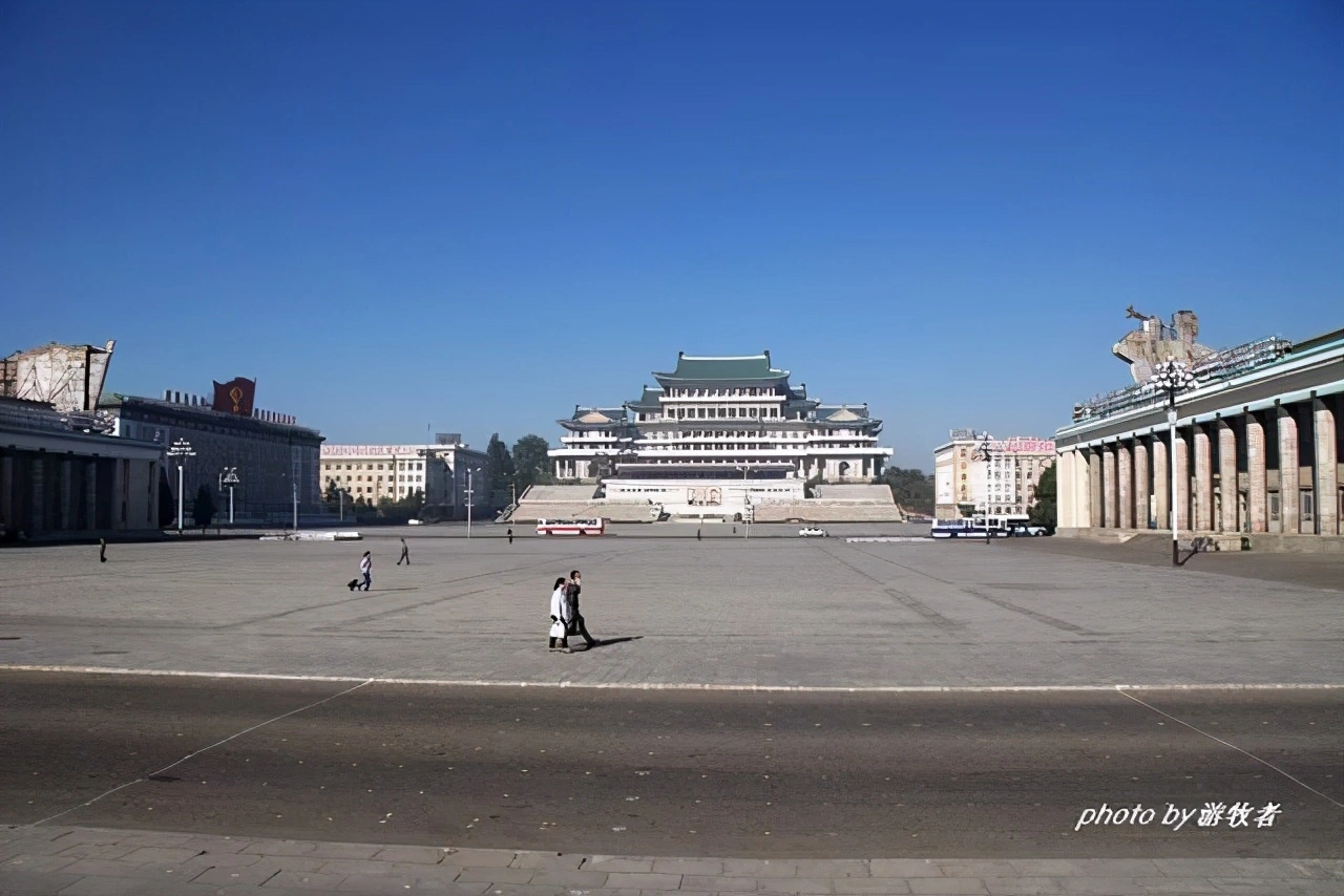 中国游客到朝鲜旅游有几条军规，一定不可违反，否则会很麻烦