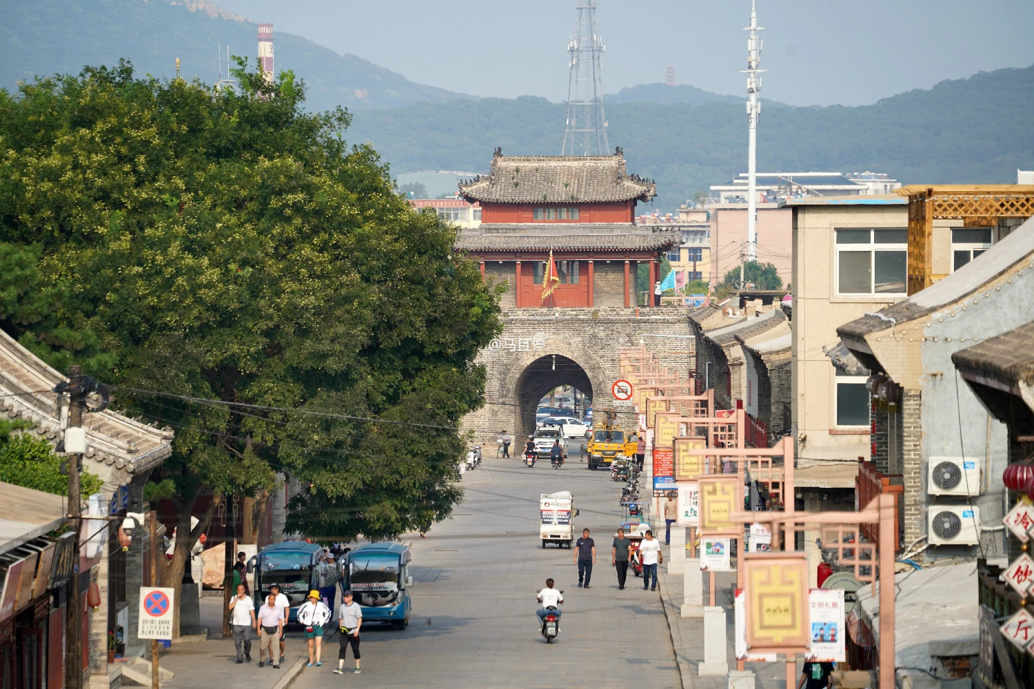 辽宁有个小县城，藏着东北少见的明代城墙，旅游资源丰富游客还不多