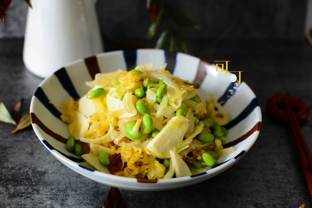 年夜饭有这道菜，清爽开胃又解腻，比鸡鸭鱼肉更受欢迎