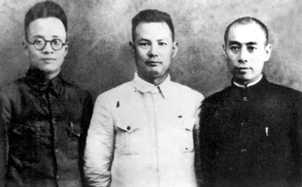 1935年“周博谈话”，周总理：只有老毛才是真正的统帅