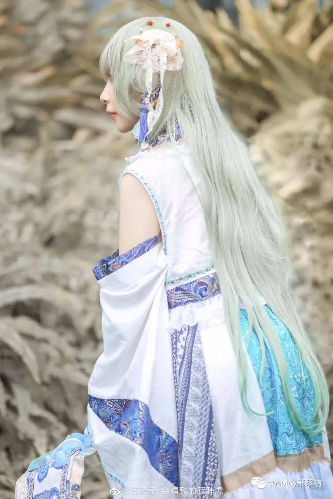 cos：漫展返图，东方project