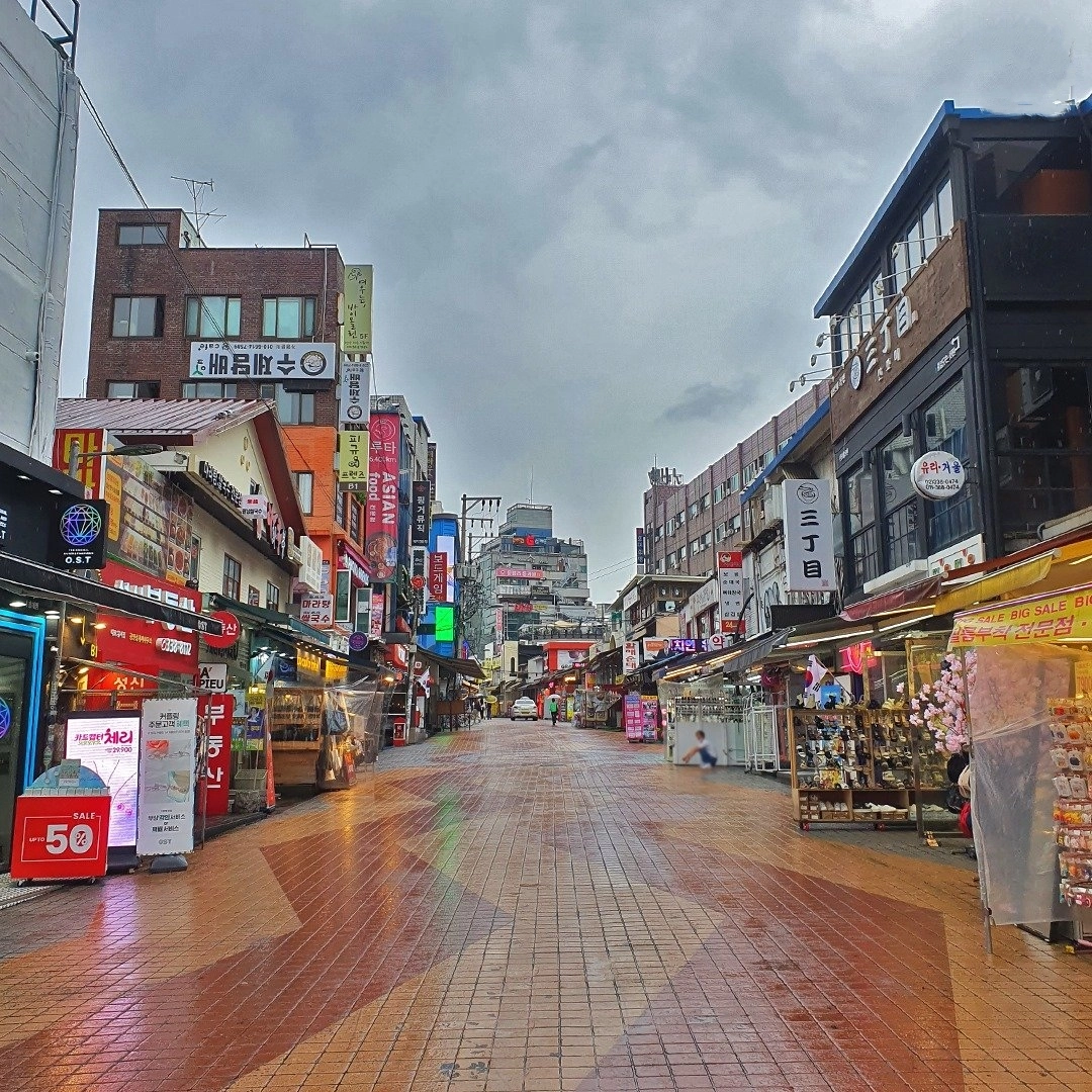 韩国最大旅行社决定出售总部大楼，旅行社纷纷开展自救行动！