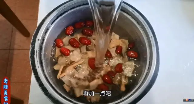 你们小时候吃过芋头干粥吗？软糯香甜老少皆宜，难忘的味道