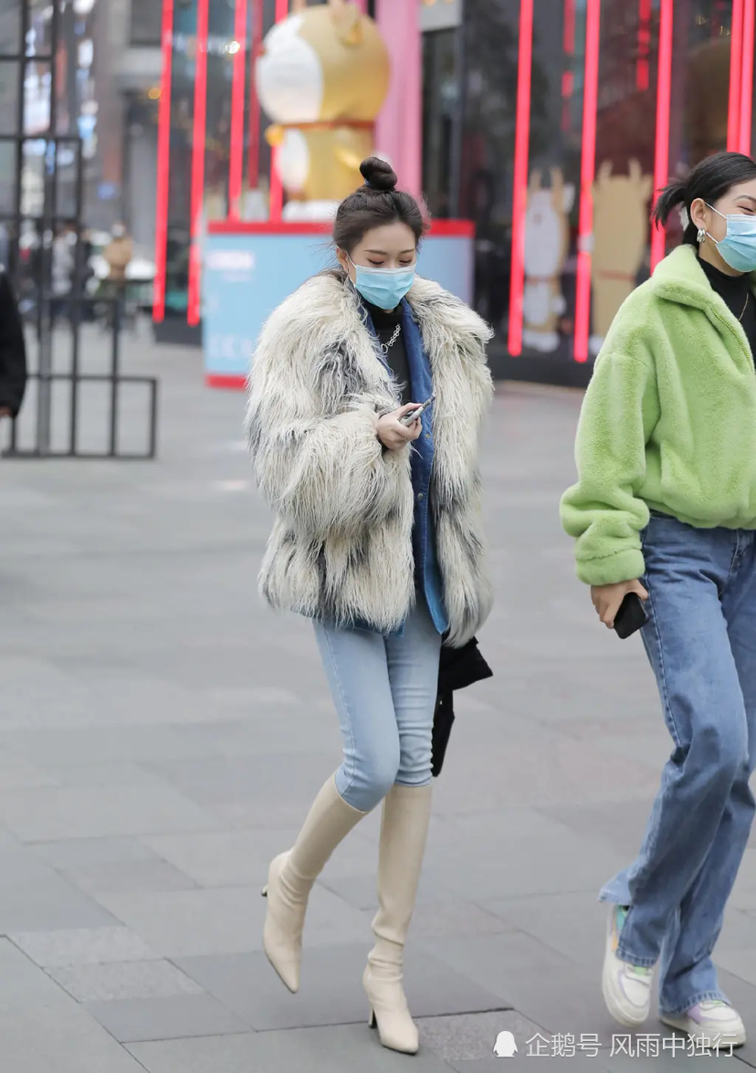 闺蜜出街的魅力穿搭，不仅考验搭配技巧，还对小心机也有很大的考验呢