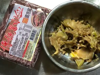 猪血怎么做不老？分享6款家常猪血食谱，嫩滑又鲜香，物美价廉