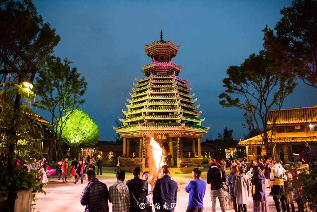 贵州三个冷门景区，有因歌成名的好花红，也有中国首座跨河玻璃桥