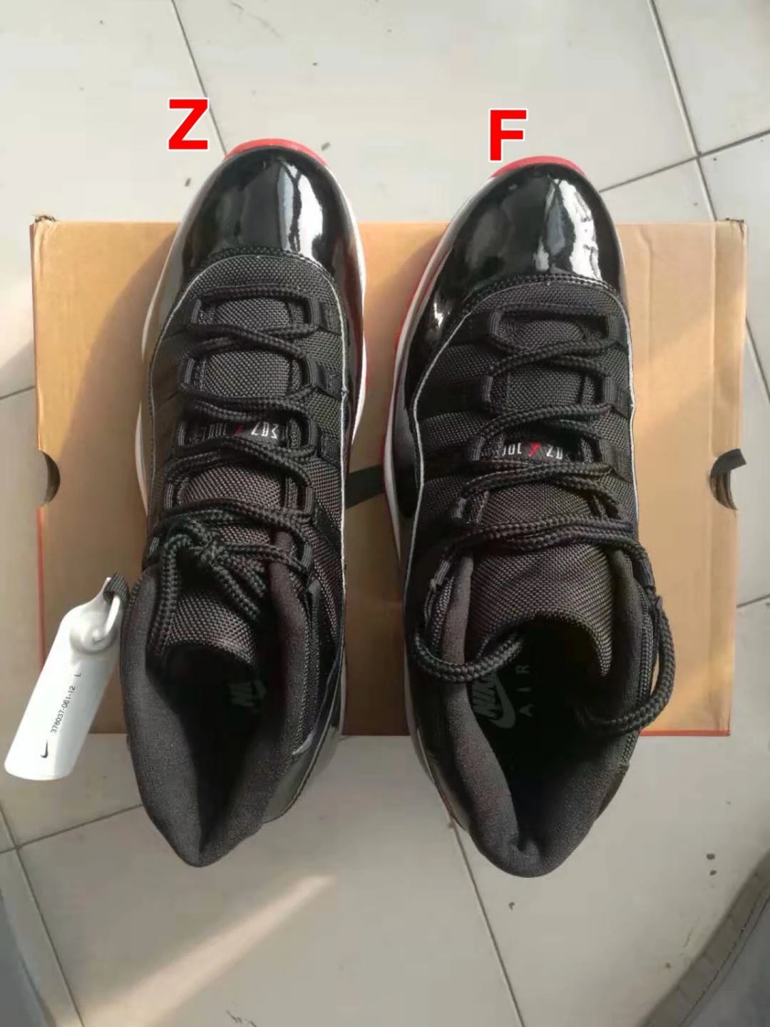 aj11季后赛黑红配色和aj13熊猫配色的真假对比