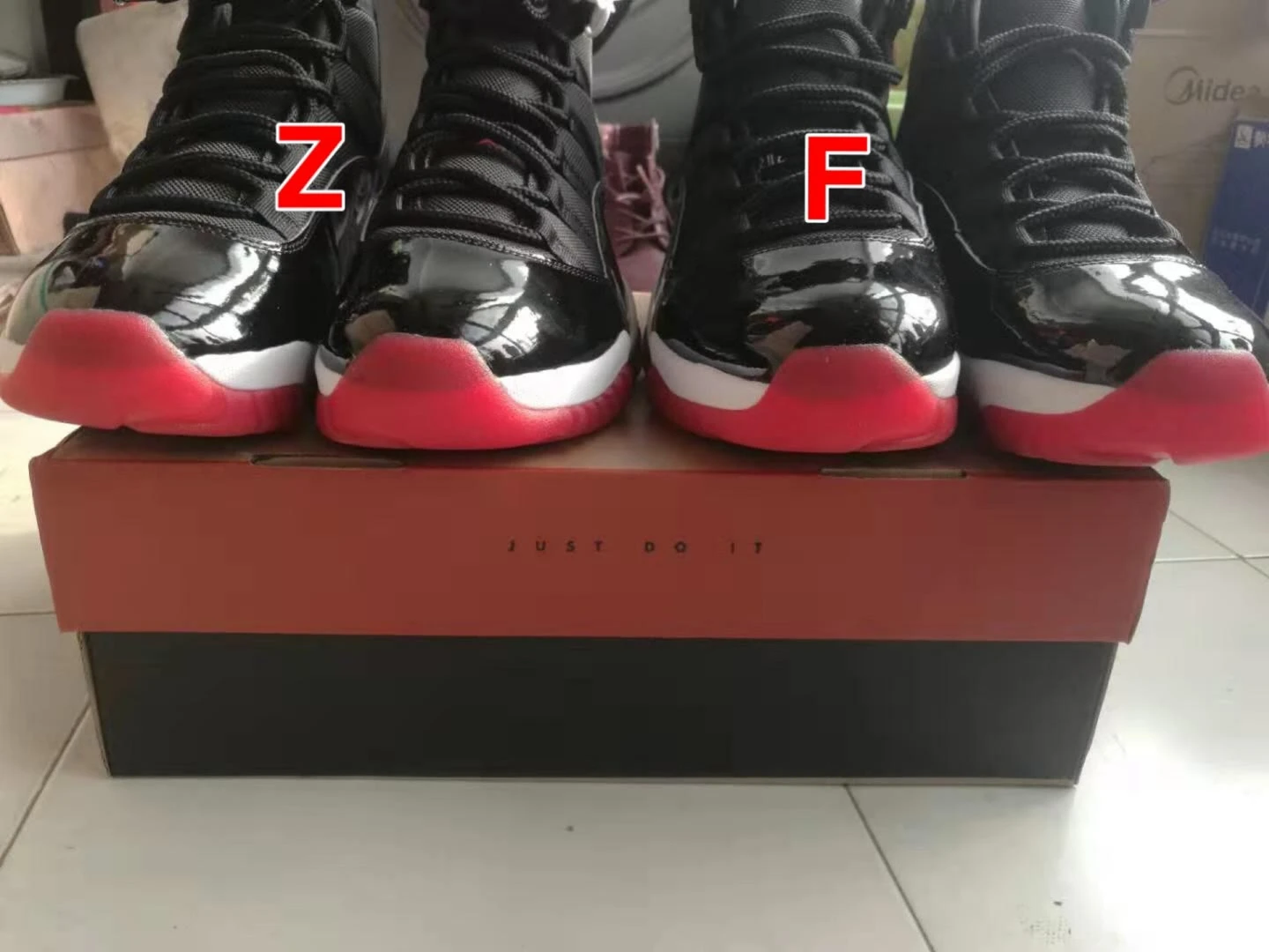 aj11季后赛黑红配色和aj13熊猫配色的真假对比