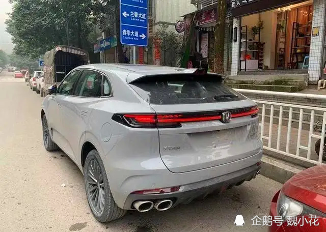 10多万的车，能开出50万的感觉，长安UNI-K又火了，还看啥BBA！