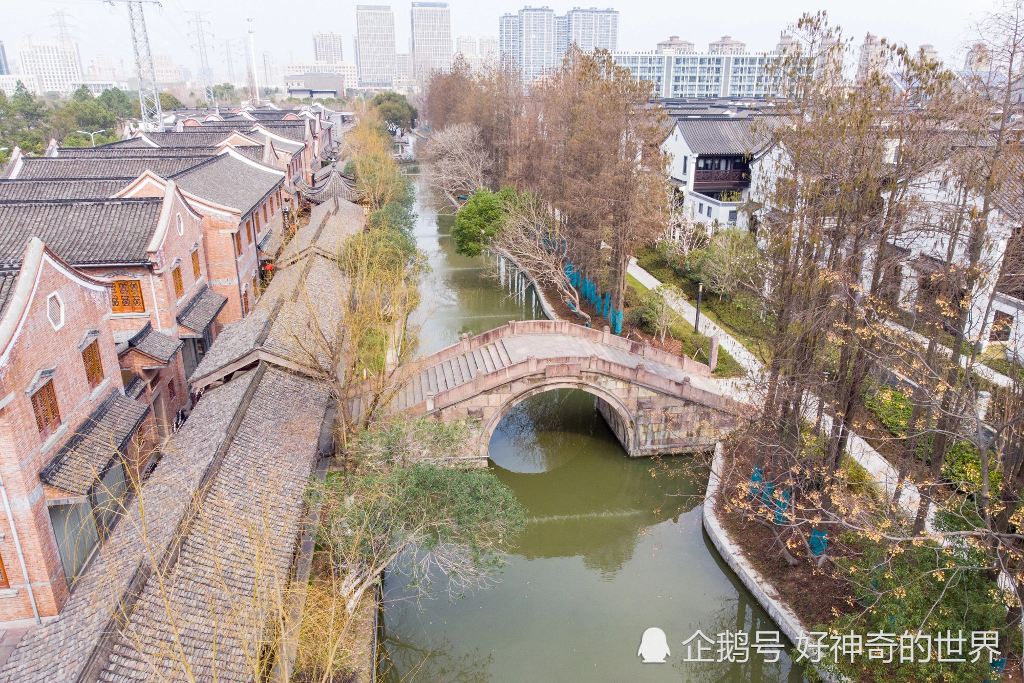 宁波人熟悉的地标建筑，消失20多年重现，藏在一处景点中却无人知