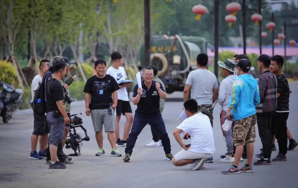 开播连续三天收视率第一 《鲜花盛开的山村》是真正的流量收割机