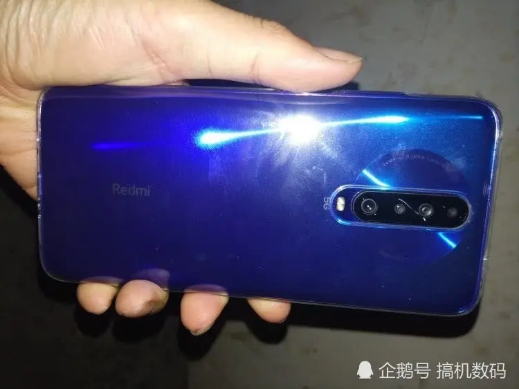 卢伟冰发力，双模5G＋128GB从1899跌至1499，还有120Hz