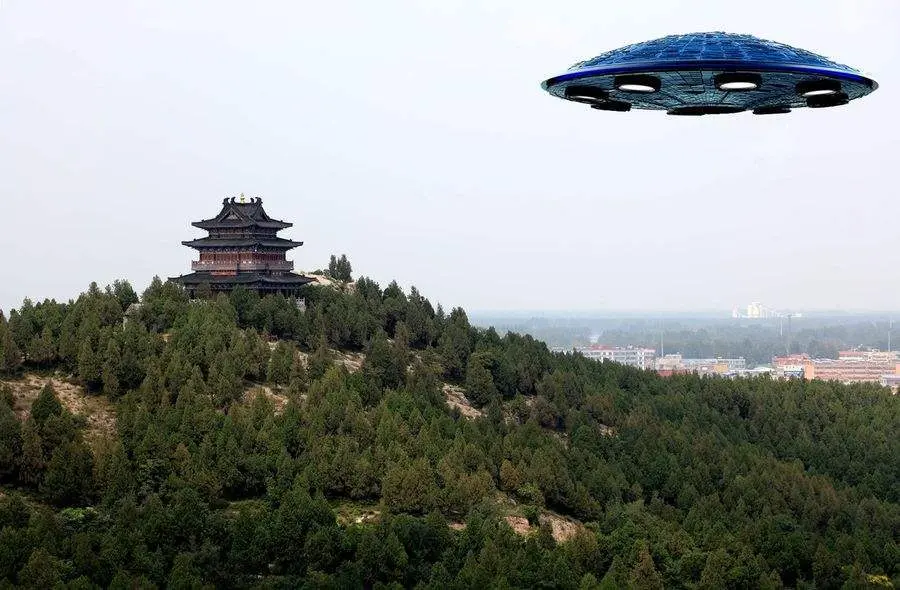 地球上出没的UFO，会不会是来自于未来的时光机？