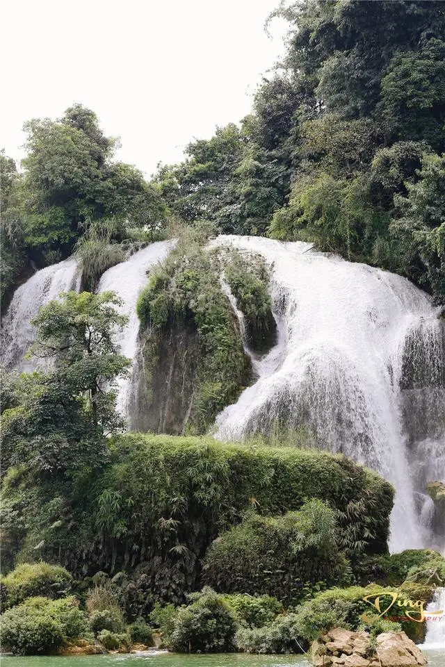 左手越南右手中国，花千骨的神秘仙境，亚洲最壮观的德天跨国瀑布